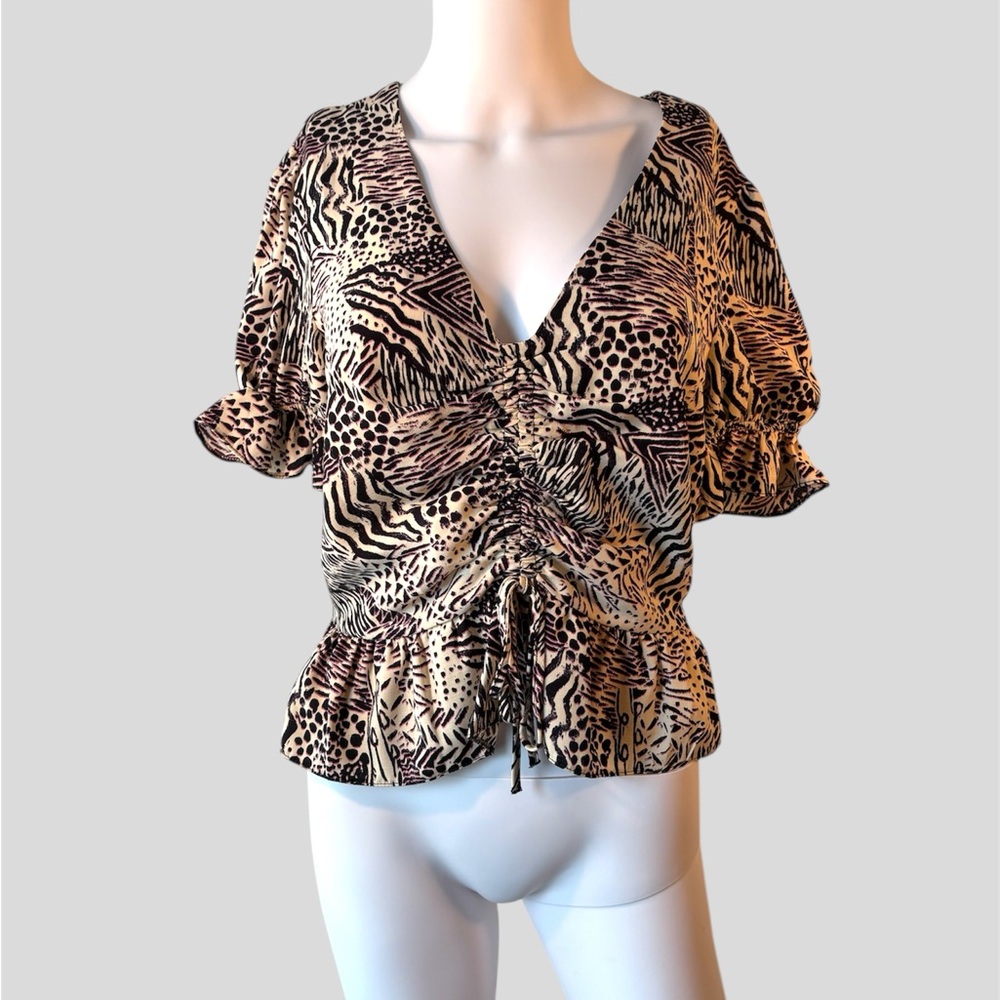 NWT Topshop Animal Print V-Neck Women's Top